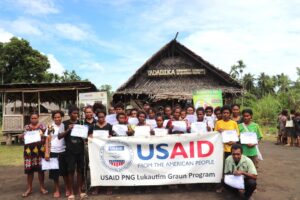 VCO training participants posing for a group photo after the VCO training at Tokain 2, Yadigam village in Sumkar district of Madang province. PC-Aihi Ken 